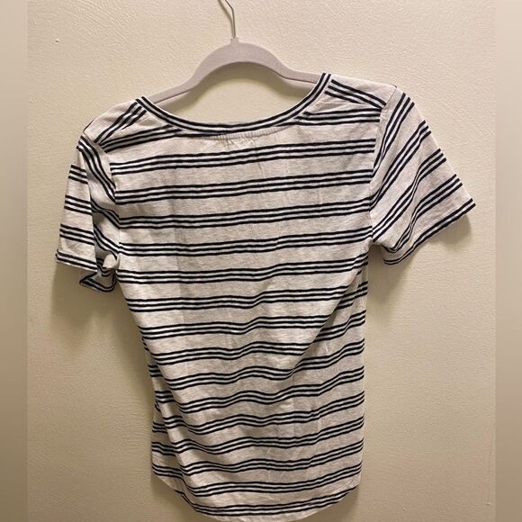 J crew t-shirt bundle - Picture 5 of 9
